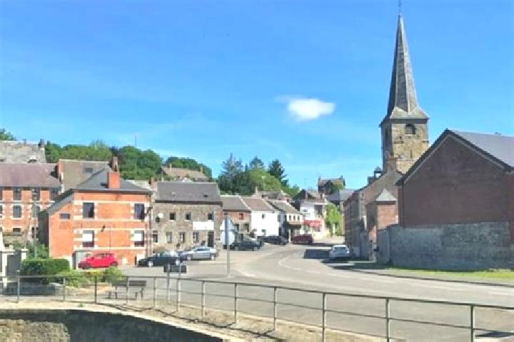 escort Dompierre-sur-Helpe