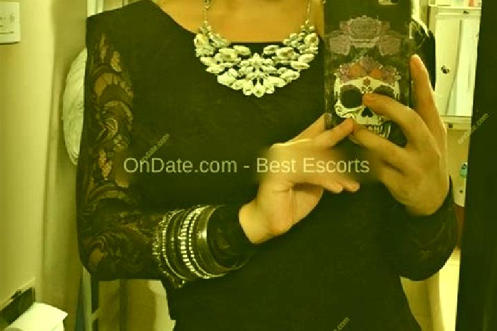 escort Downers Grove