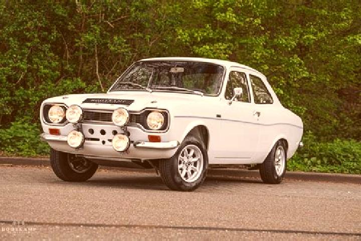 escort Dumlan