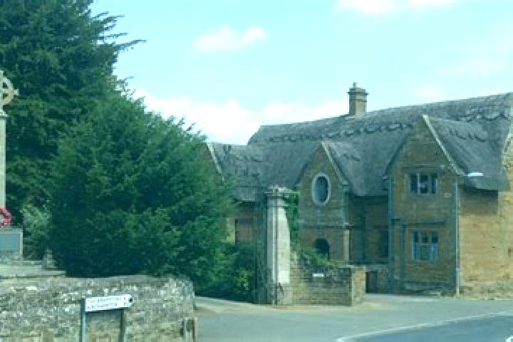 escort East Haddon