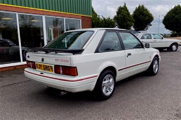 escort Eckelsheim