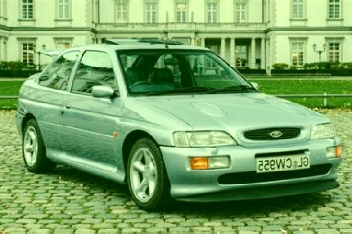 escort Ecuras