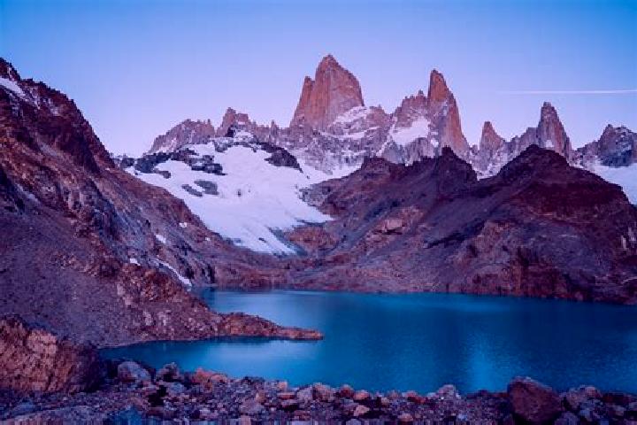 escort El Chalten