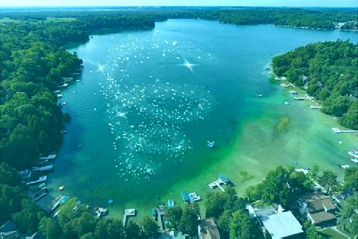 escort Elkhart Lake