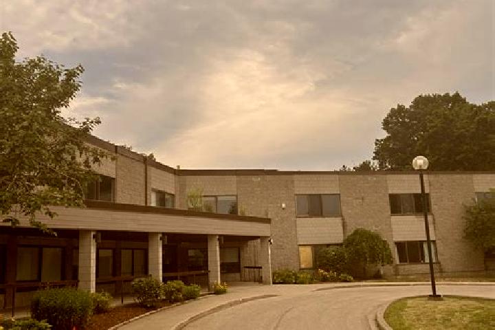 escort Elmwood Place