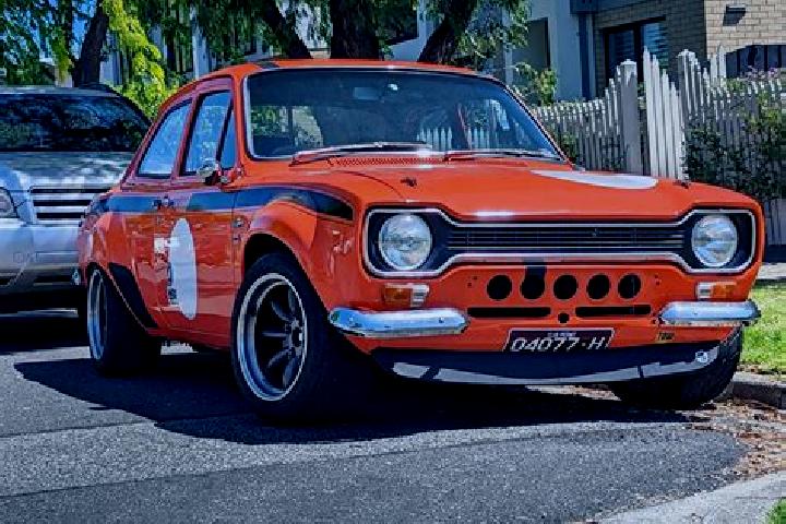 escort Ennetach