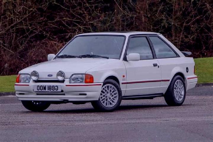escort Esquiule
