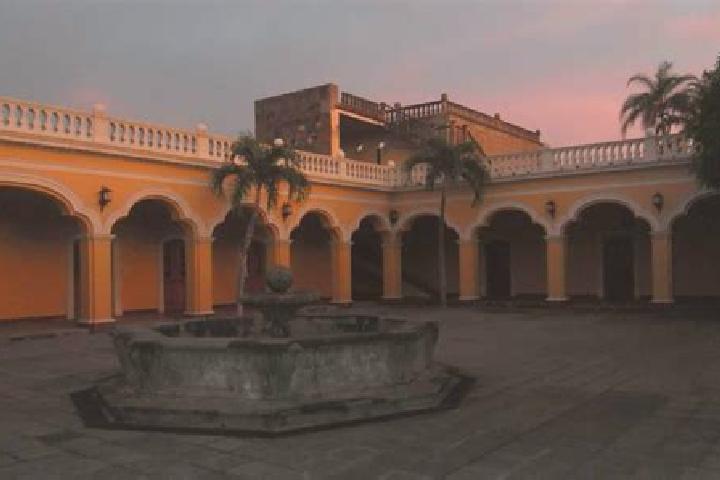 escort Ex-Hacienda del Copal