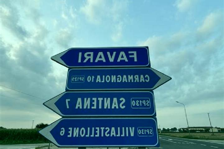 escort Favari-Avatanei
