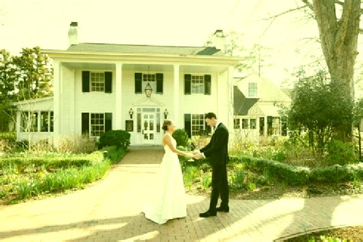 escort Fearrington Village