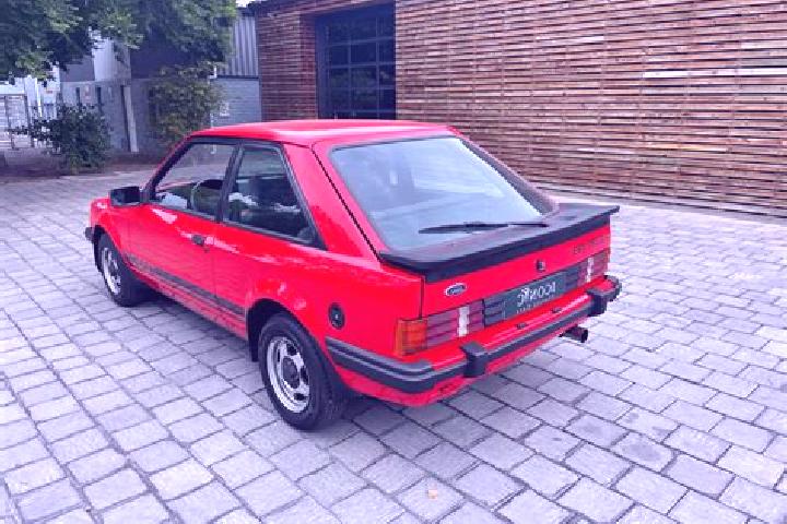 escort Fenes