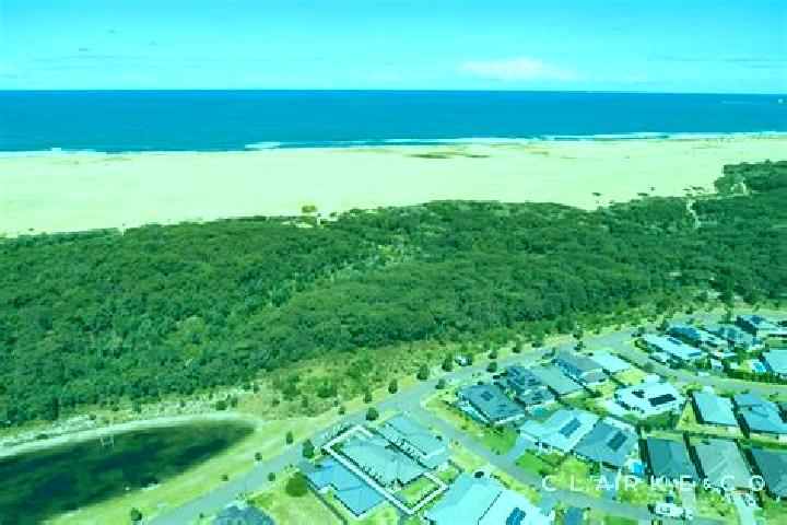 escort Fern Bay