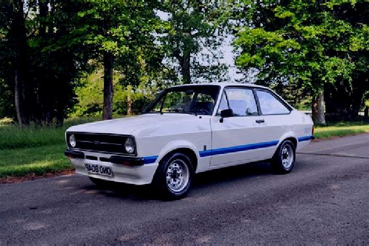 escort Fleury