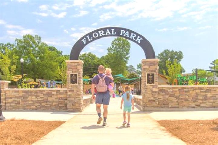 escort Floral Park