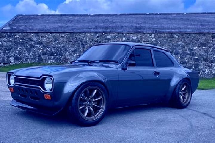 escort Flovilla
