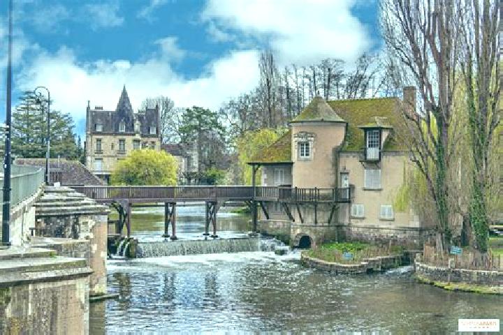 escort Fontenay-sur-Loing