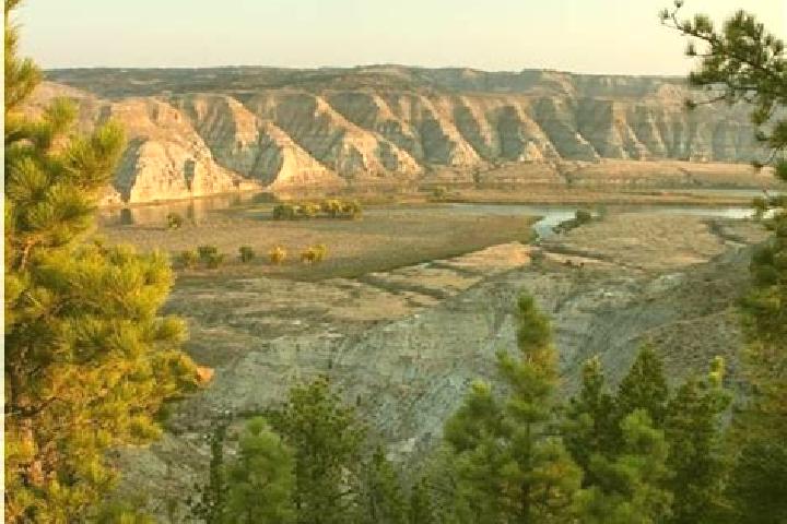 escort Fort Benton