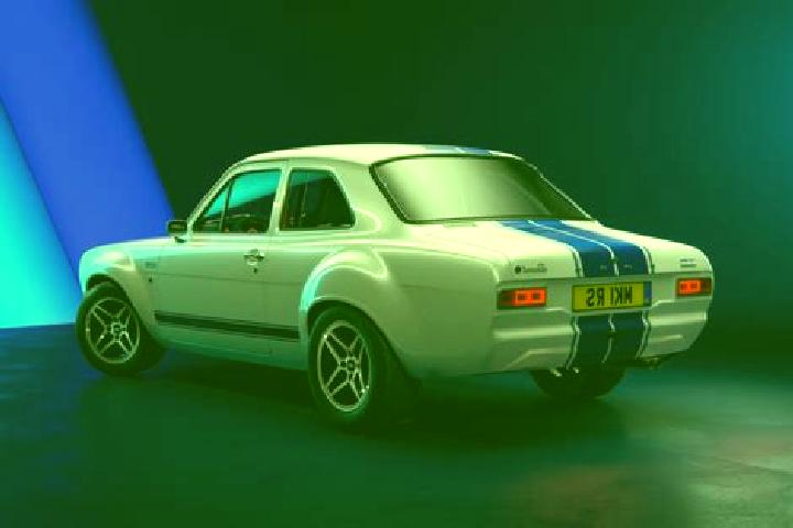 escort Fovant