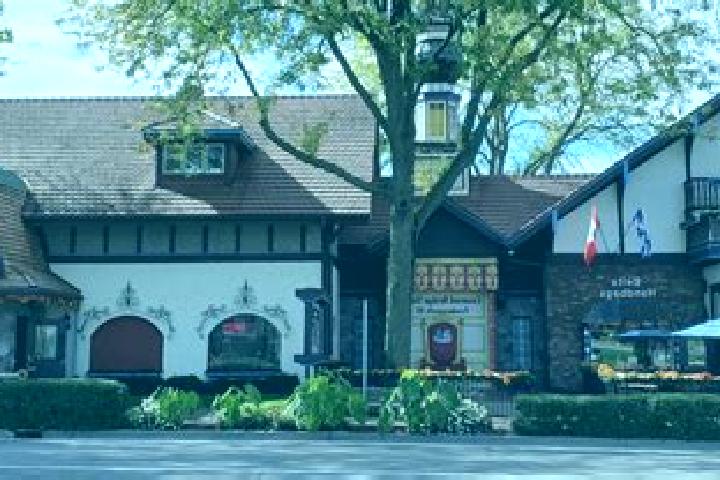 escort Frankenmuth