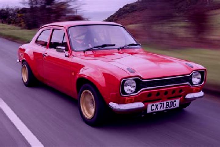 escort Garawangi