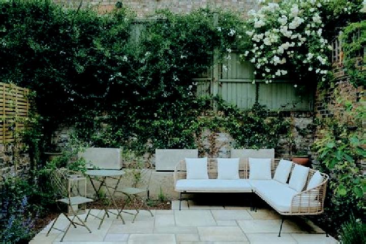 escort Garden Suburb
