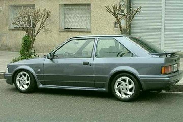 escort Gardesti