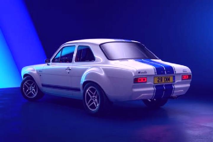 escort Garhiyasin