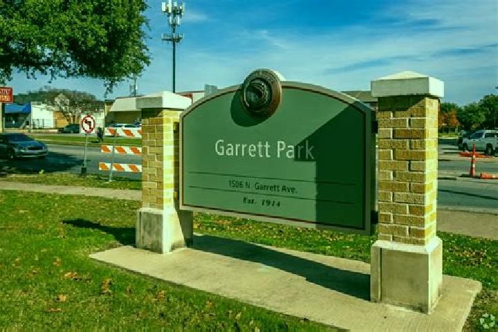 escort Garrett Park