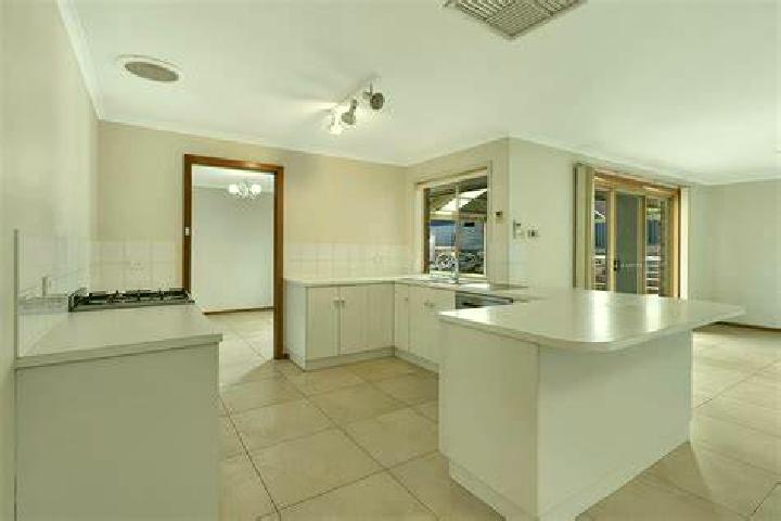 escort Gawler East