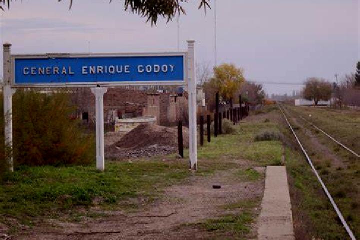 escort General Enrique Godoy