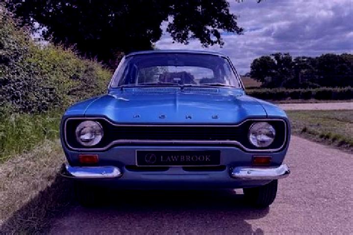 escort Gielniow