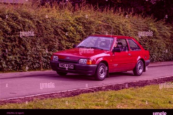 escort Glassford