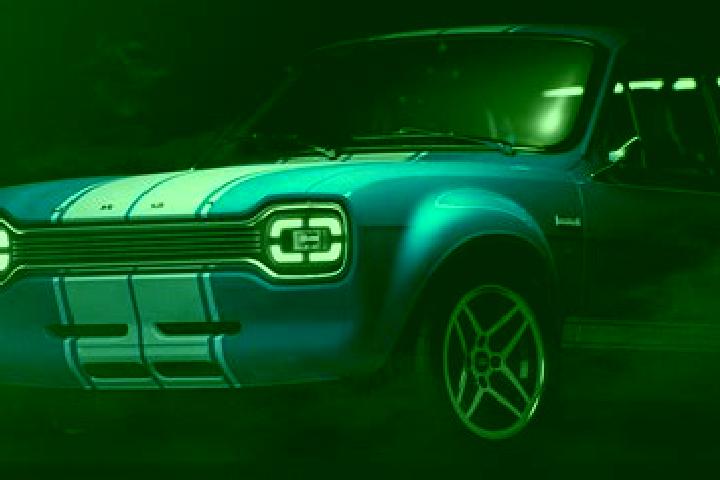 escort Glenfarg