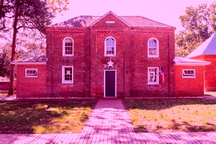 escort Gloucester Courthouse