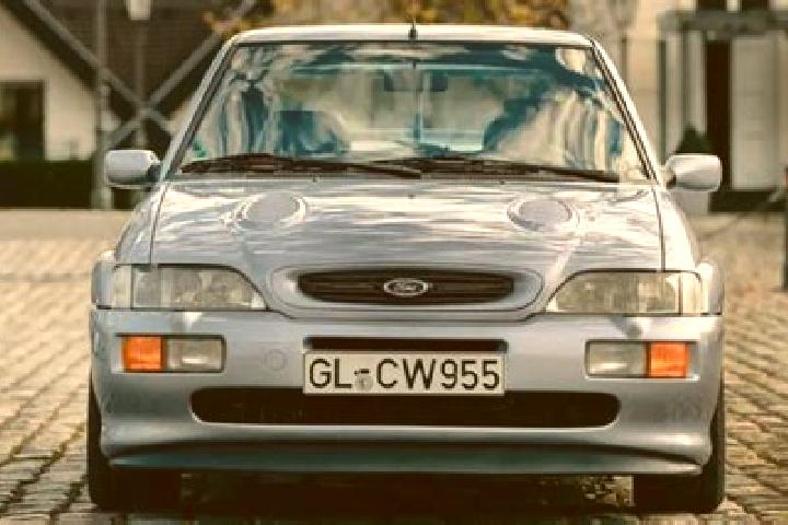 escort Gluecksburg