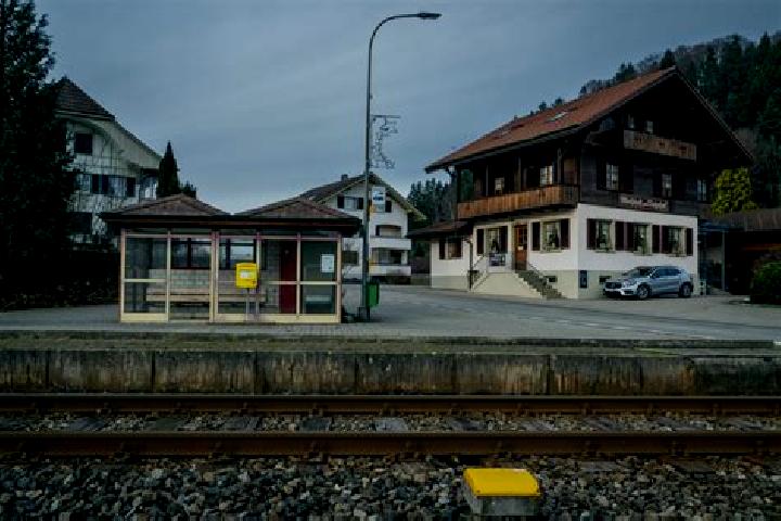 escort Gondiswil