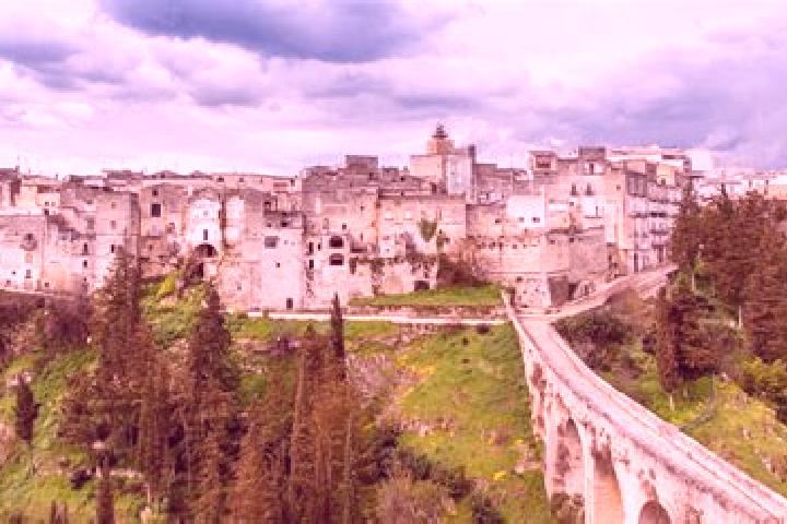 escort Gravina in Puglia
