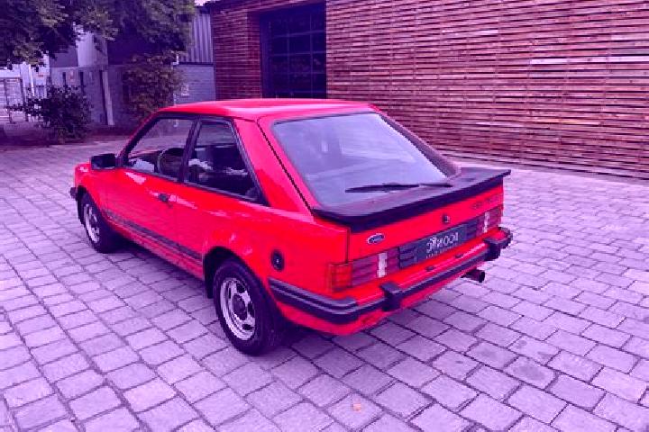 escort Grobla