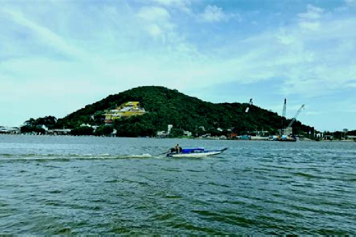 escort Ha Tien