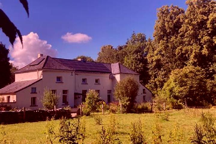 escort Haine-Saint-Pierre