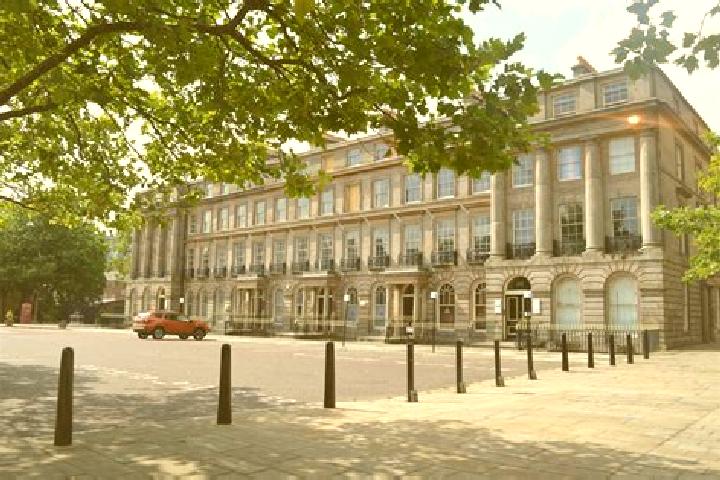 escort Hamilton Square