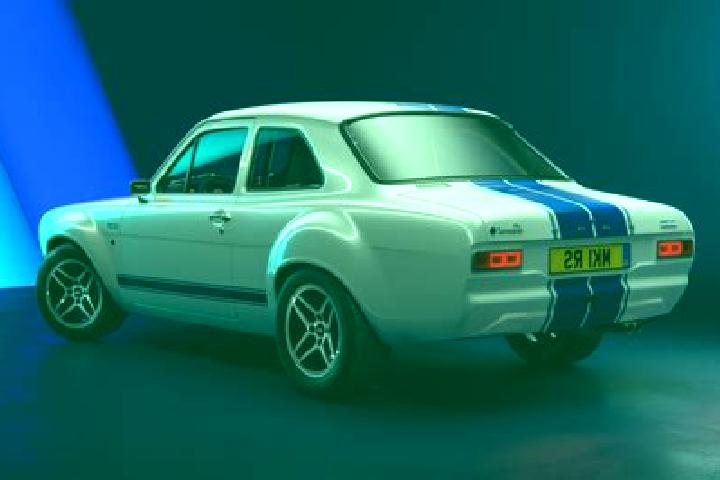 escort Harbonnieres