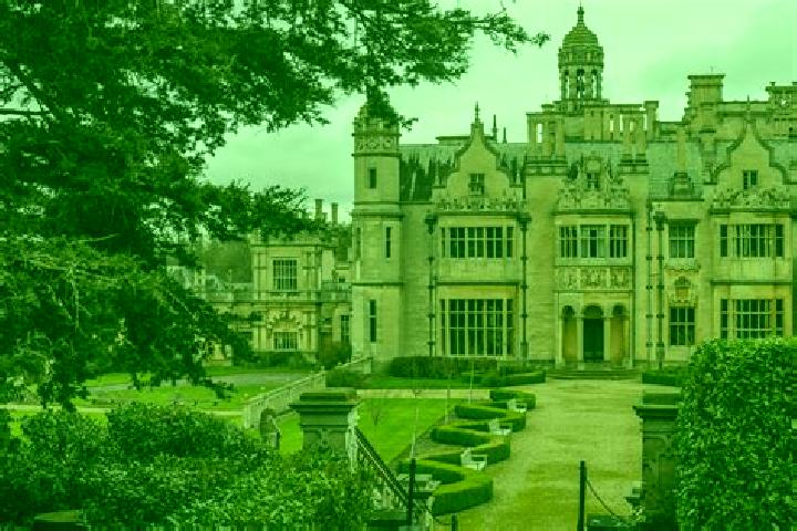 escort Harlaxton