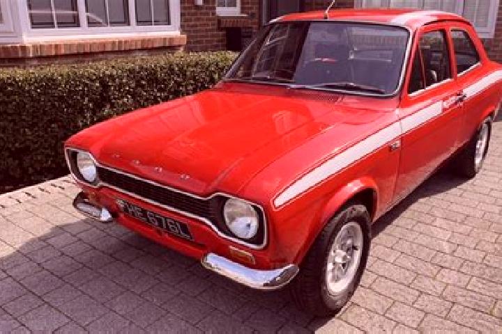 escort Hawkinge