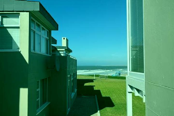 escort Henties Bay