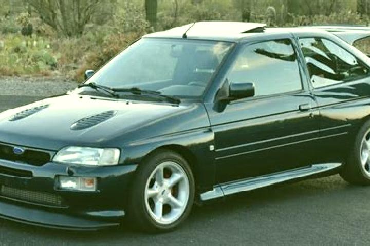 escort Higashiomi