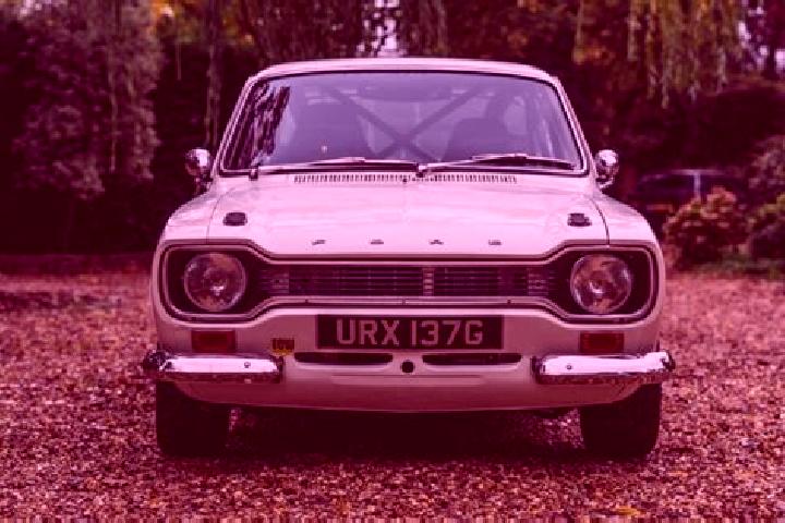 escort Hindley