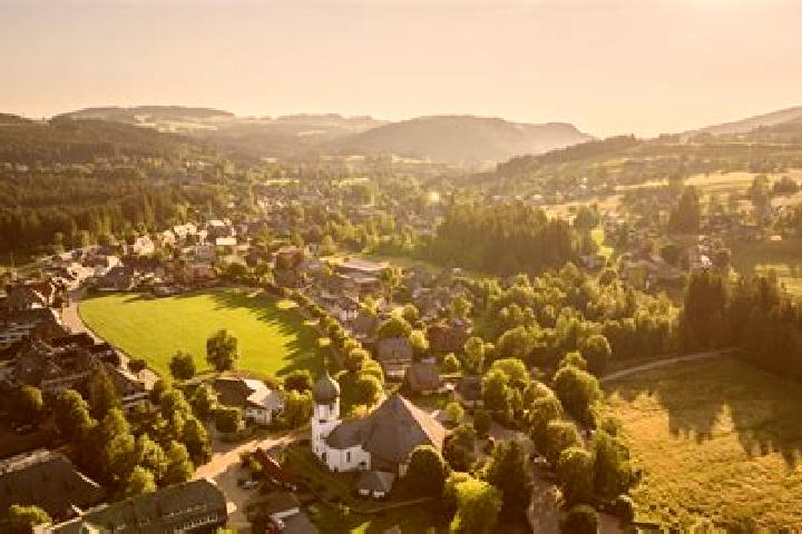 escort Hinterzarten