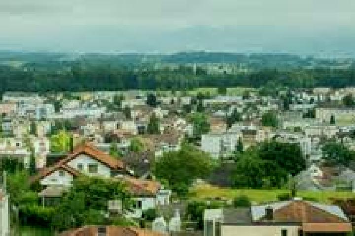 escort Hinwil