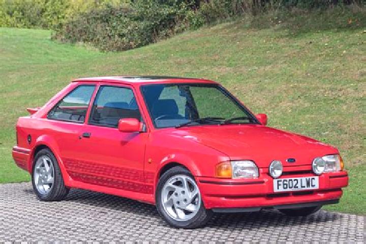 escort Holmpton